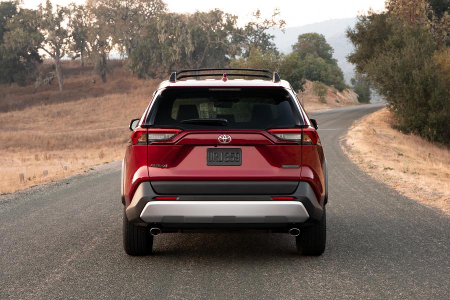  Toyota RAV4 Adventure 2018 года  (NA) (фото 133 из 196)